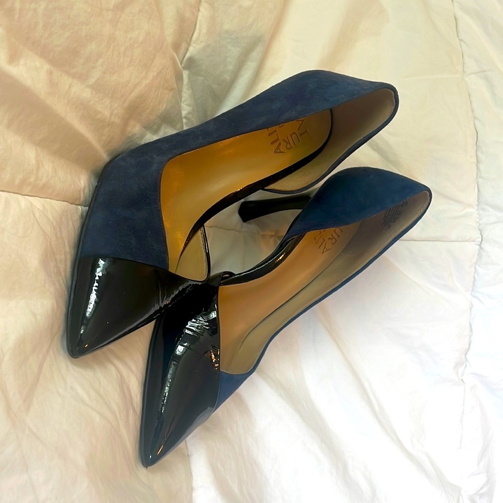 Naturalizer heels, size 5.5, worn once.